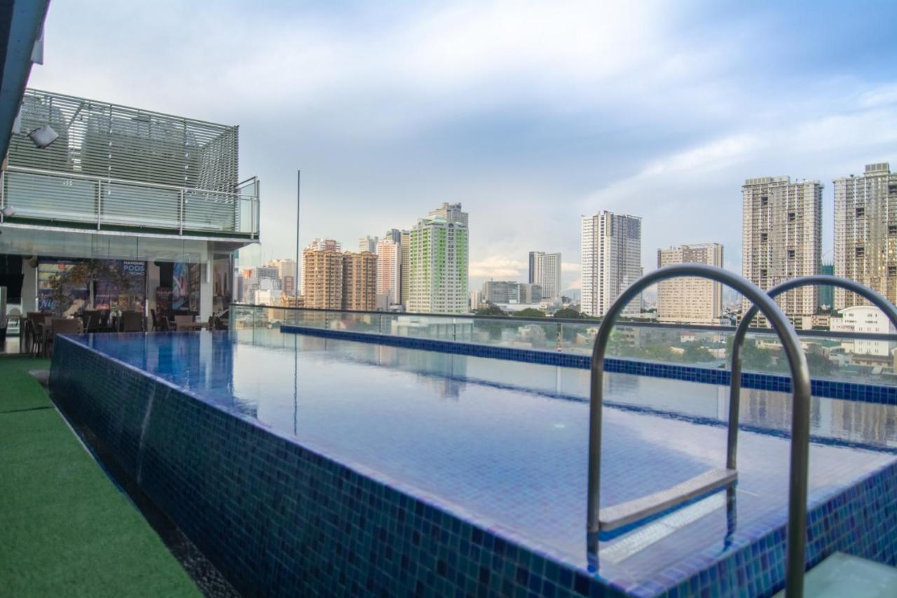 Ark Hostel City Center Manila Pasay Exterior photo